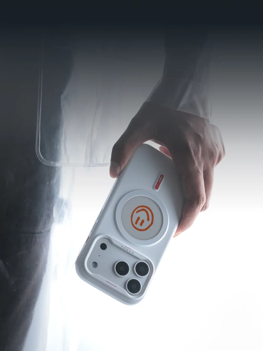 Screen Nova White thumbnail 1