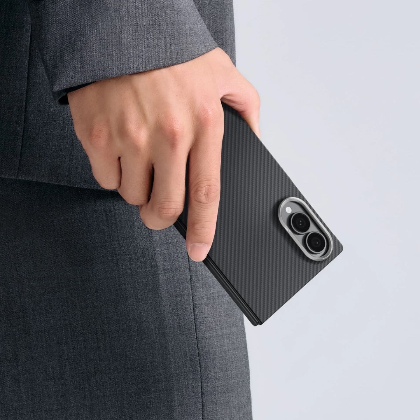 Ultra-Slim Case Black/Grey thumbnail 2